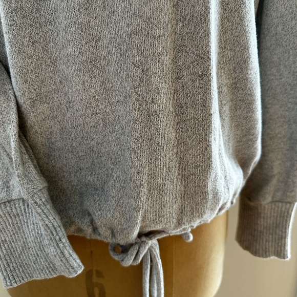 A new day sweater. Grey, medium. Drawstring waist. - Picture 2 of 5